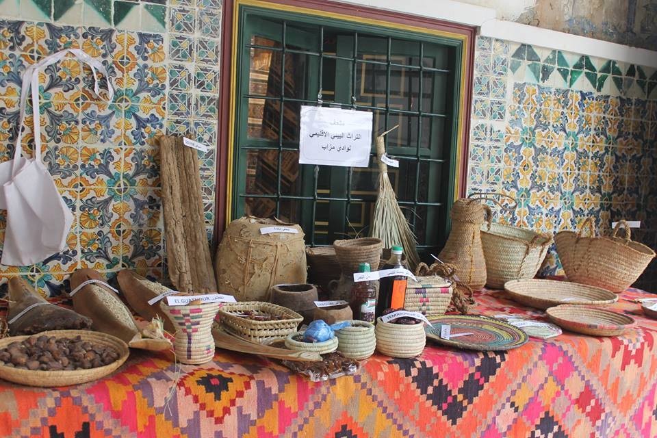 مؤسسة الشيخ عمي سعيد - تشارك في معرض حفظ التراث والتقاليد - بقسنطينة عاصمة الثقافة العربية.jpg